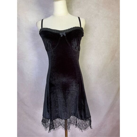 Black Velvet Slip Style Dress - Picture 1 of 5